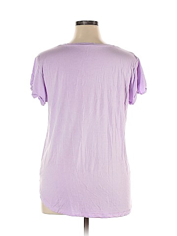 American Eagle Outfitters Short Sleeve T-Shirt (view 2)