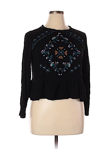 Xhilaration Long Sleeve Blouse (view 1)