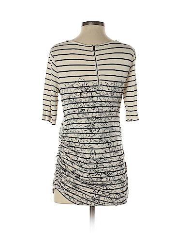 Jessica Simpson Maternity Short Sleeve Top (view 2)