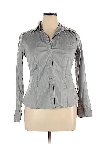H&M Long Sleeve Button-Down Shirt (view 1)