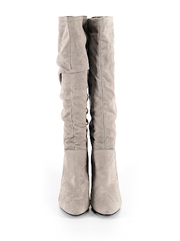 Jennifer Lopez Boots (view 2)