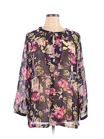 Liz Claiborne Long Sleeve Blouse (view 1)