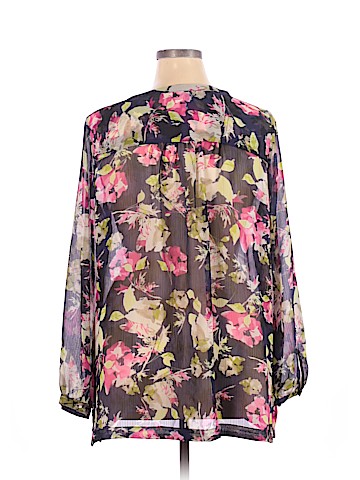 Liz Claiborne Long Sleeve Blouse (view 2)