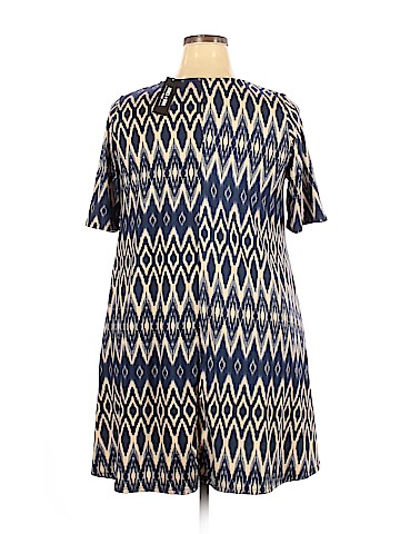 Agnes & Dora Casual Dress (view 2)