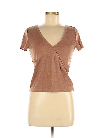 American Eagle Outfitters Short Sleeve T-Shirt (view 1)