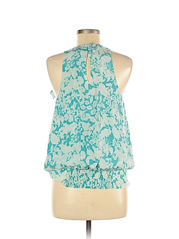 Leifsdottir Sleeveless Blouse (view 2)