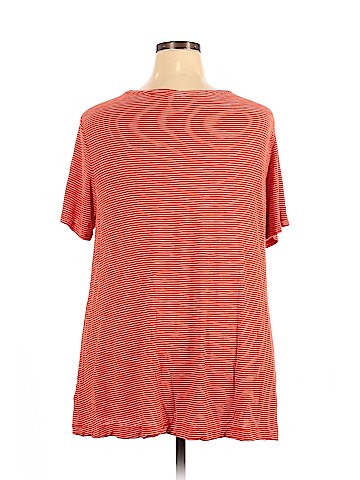 Old Navy Short Sleeve T-Shirt (view 2)