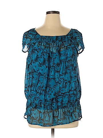 a.n.a. A New Approach Short Sleeve Blouse (view 1)