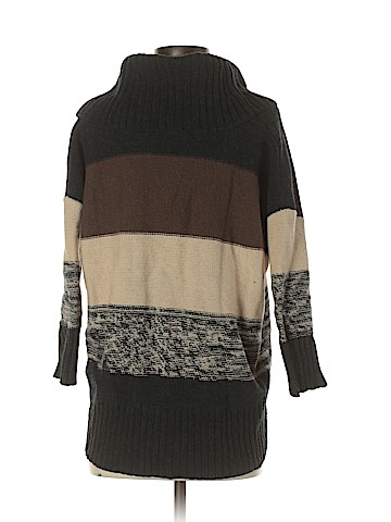 Splendid Pullover Sweater (view 2)