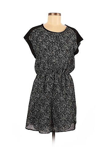 H&M Casual Dress (view 1)