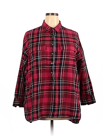 Old Navy Long Sleeve Button-Down Shirt (view 1)