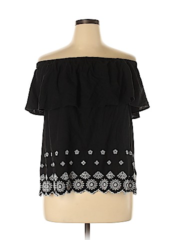 Old Navy Short Sleeve Blouse (view 1)