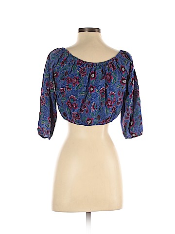 Hollister 3/4 Sleeve Blouse (view 2)