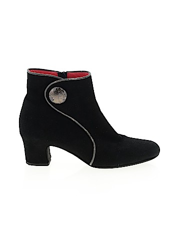 Pas De Rouge Ankle Boots (view 1)