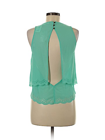 Double Zero Sleeveless Blouse (view 2)