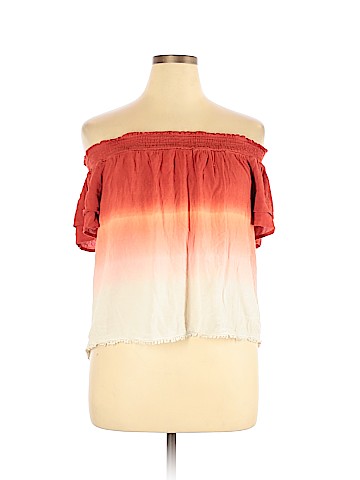 Xhilaration Short Sleeve Blouse (view 1)