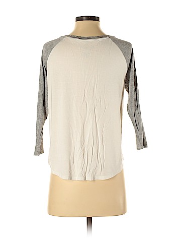 American Eagle Outfitters 3/4 Sleeve T-Shirt (view 2)
