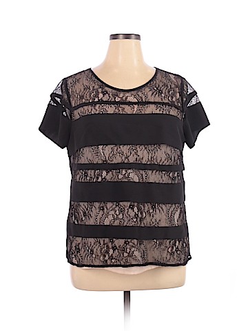 The Limited Short Sleeve Top (view 1)