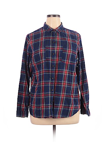 Old Navy Long Sleeve Button-Down Shirt (view 1)