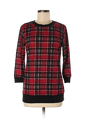 No Boundaries Pullover Sweater (view 1)