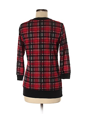 No Boundaries Pullover Sweater (view 2)