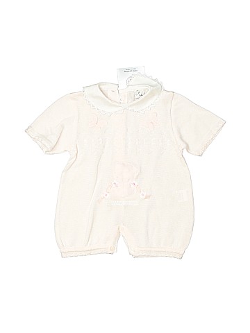 Assorted Brands Short Sleeve Outfit (view 1)