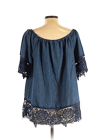 Unique Spectrum Short Sleeve Blouse (view 2)