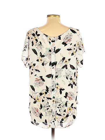 Torrid Short Sleeve Blouse (view 2)