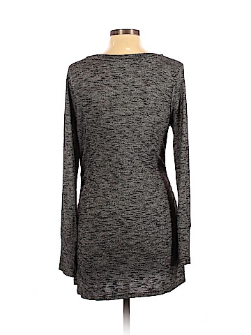 Liz Lange Maternity Long Sleeve Top (view 2)