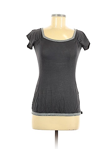 Lululemon Athletica Active T-Shirt (view 1)