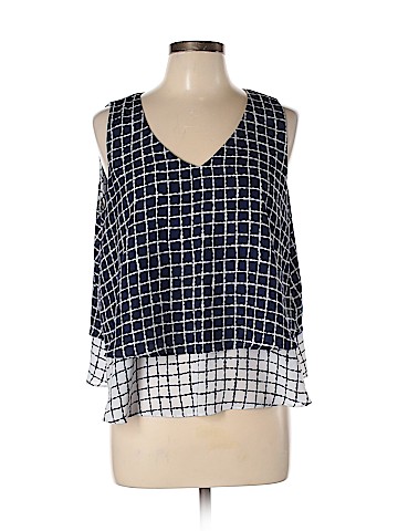Liz Claiborne Career Sleeveless Blouse (view 1)