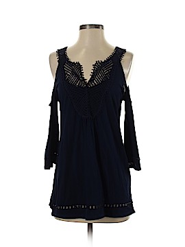 White House Black Market Size XS