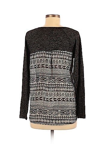 Wet Seal Long Sleeve Top (view 2)