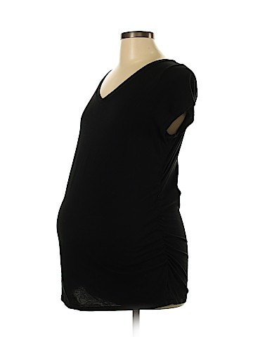 Liz Lange Maternity Short Sleeve T-Shirt (view 1)