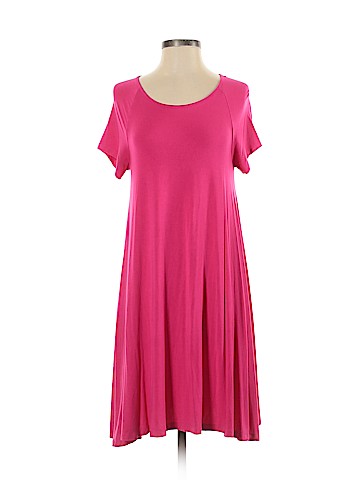 Old Navy Casual Dress (view 1)