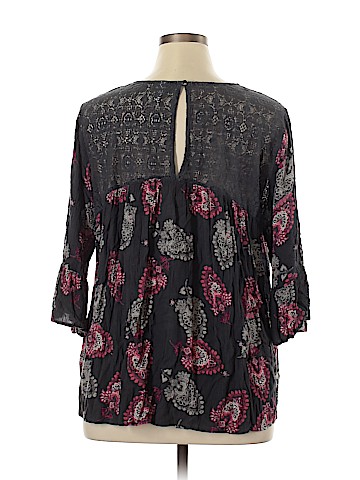 Xhilaration Long Sleeve Blouse (view 2)