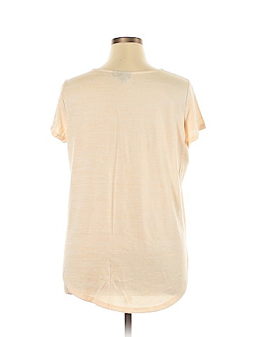 Attention Short Sleeve Top (view 2)