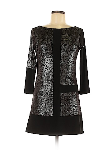 Evovorro Casual Dress (view 1)