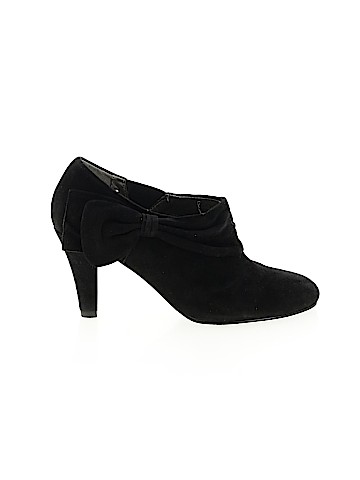 Tahari Heels (view 1)