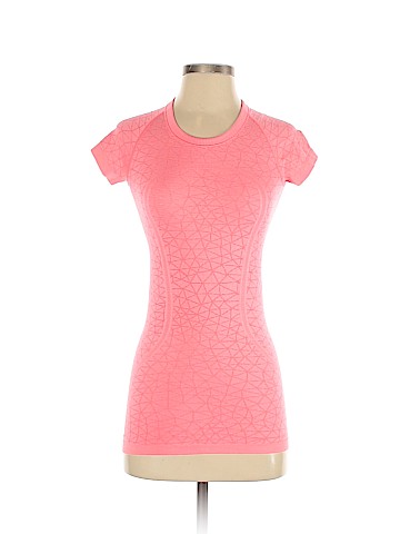 Lululemon Athletica Active T-Shirt (view 1)