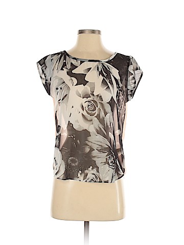 American Eagle Outfitters Short Sleeve Blouse (view 1)