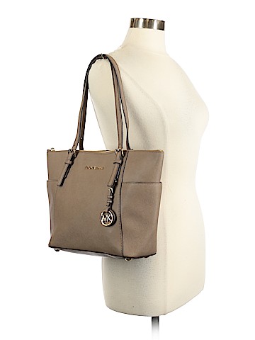 MICHAEL Michael Kors Shoulder Bag (view 2)