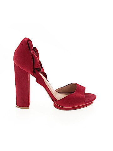 Lulu's Heels (view 1)