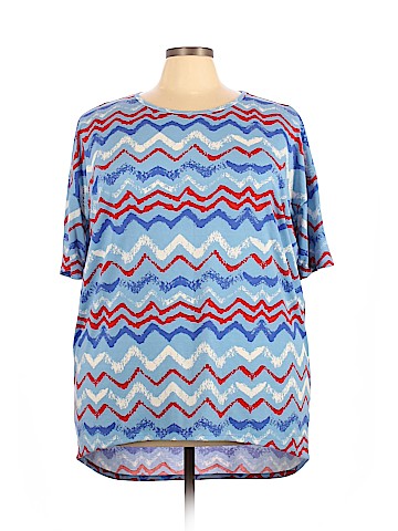 Lularoe Short Sleeve T-Shirt (view 1)