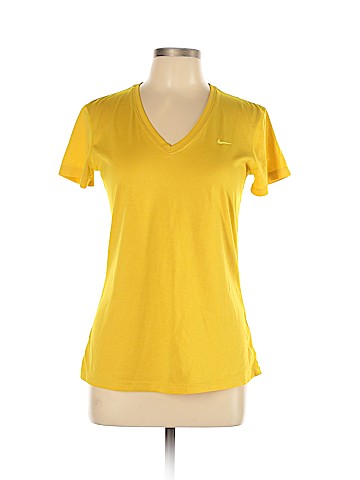 Nike Active T-Shirt (view 1)