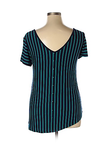 Cable & Gauge Short Sleeve Top (view 2)