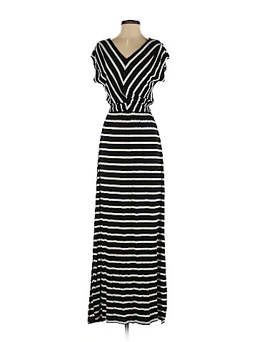 Mossimo Casual Dress (view 1)