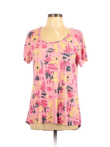 Lularoe Short Sleeve T-Shirt (view 1)