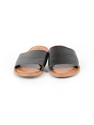 Universal Thread Sandals (view 2)