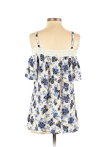 Torrid Short Sleeve Blouse (view 2)